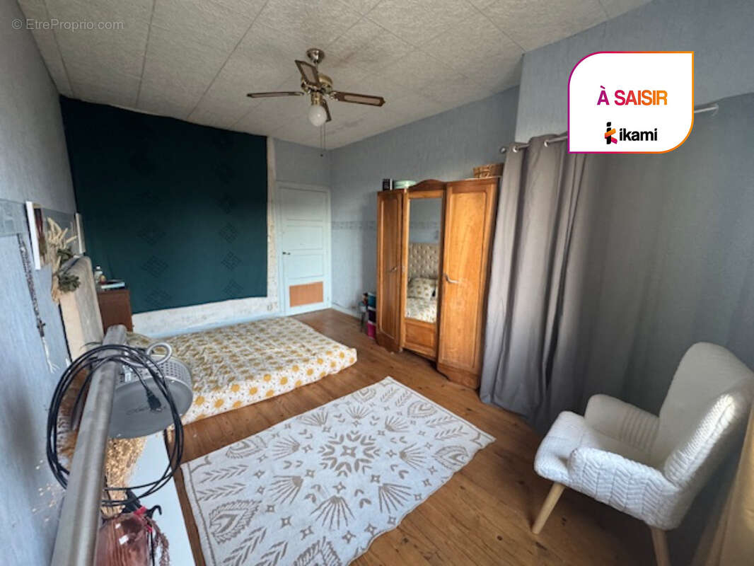 Maison à BEAUREPAIRE