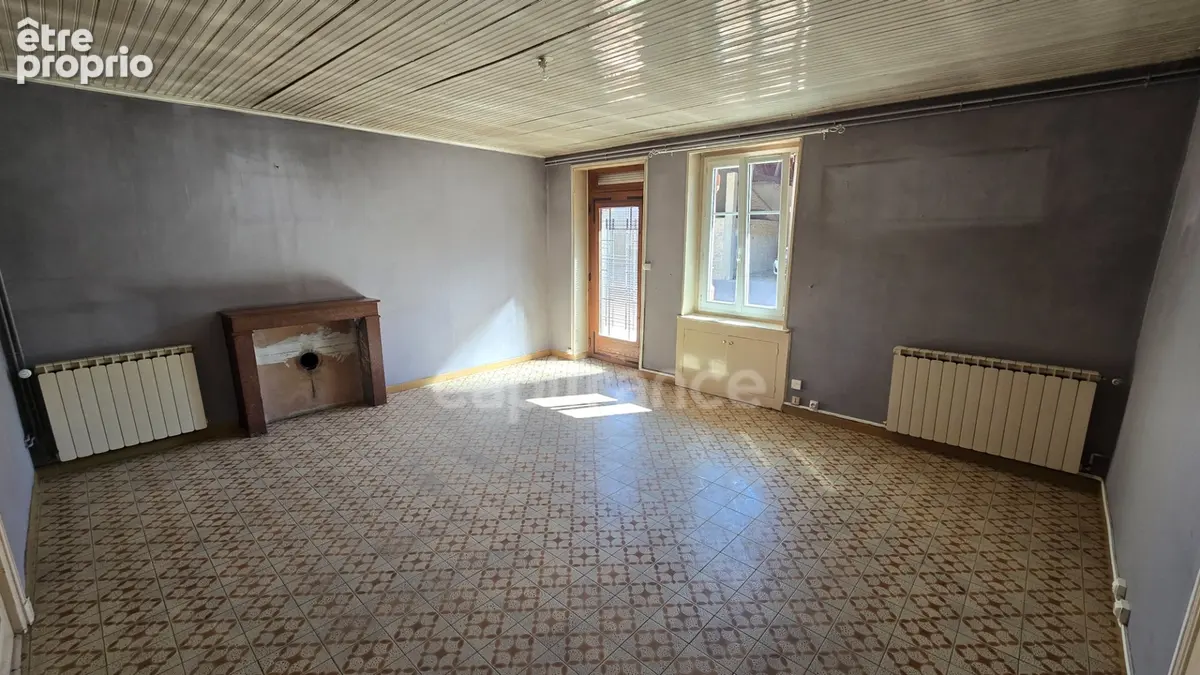 Maison en pierre de 139 m² avec dépendances- terrain de 2308 m² - Proche de Chalon-sur-Saône (Saône et Loire) - photo 5