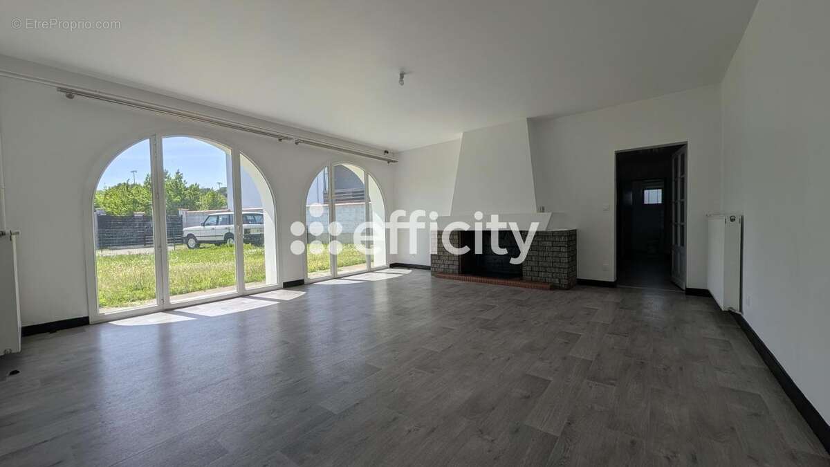 Appartement à SAINT-PIERRE-DU-MONT