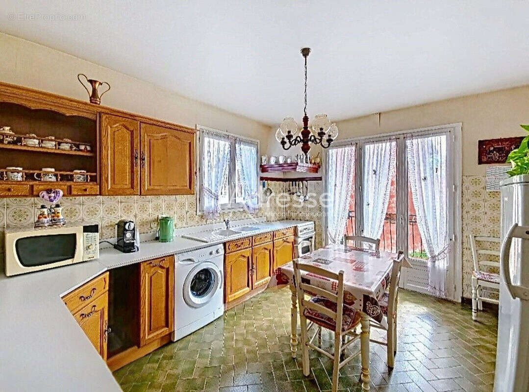 Appartement à OZOIR-LA-FERRIERE