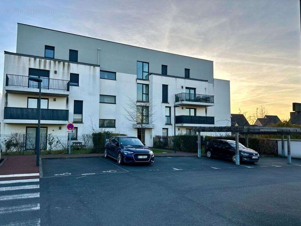 Appartement à FLEURY-SUR-ORNE