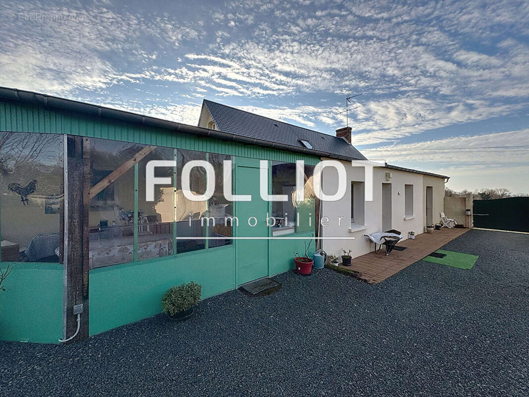 Maison à GOUVILLE-SUR-MER