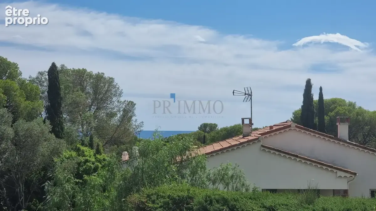 BOULOURIS   Villa au calme, piscine chauffée et vue mer - photo 2