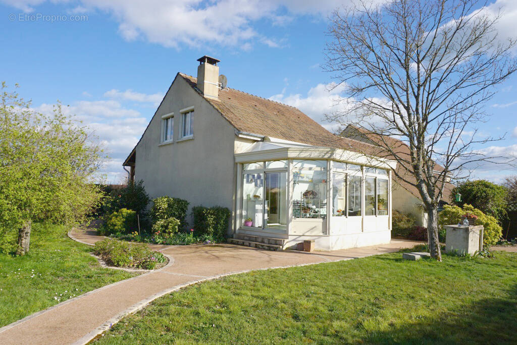 Maison à PARAY-LE-MONIAL