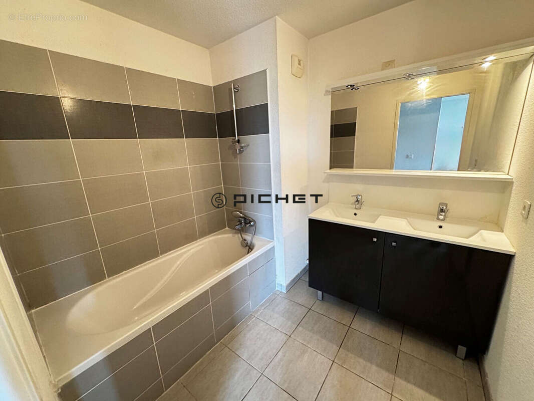 Appartement à CENON