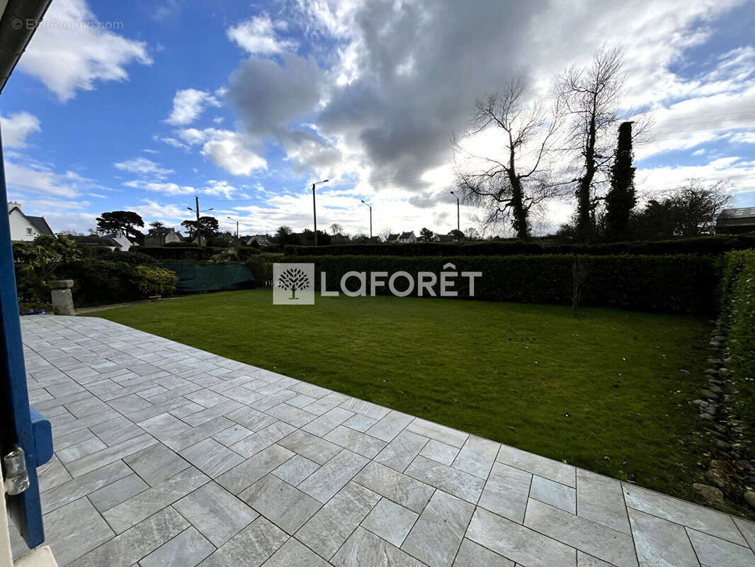 Maison à TREVOU-TREGUIGNEC