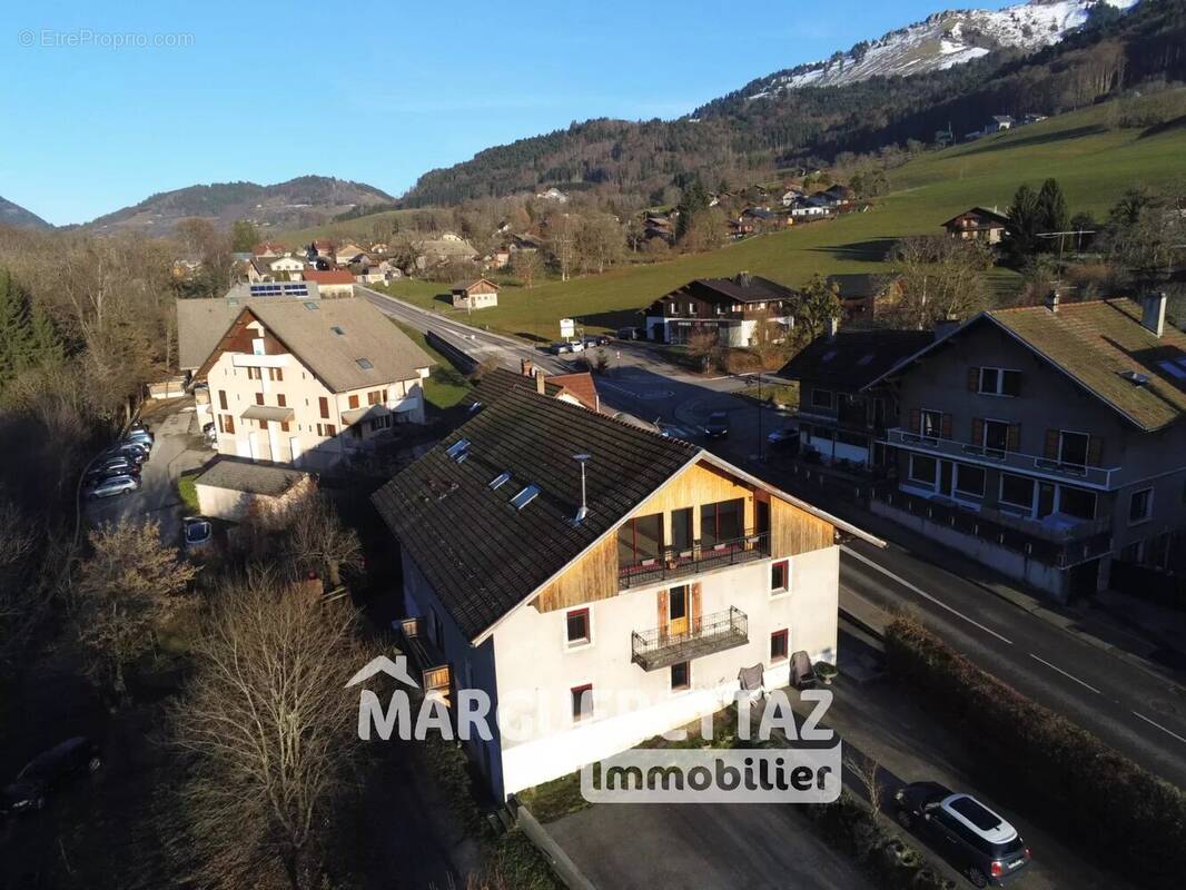 Appartement à HABERE-LULLIN