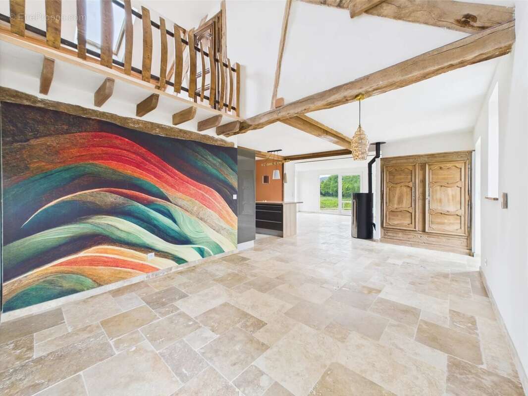 Maison à DUN-LES-PLACES