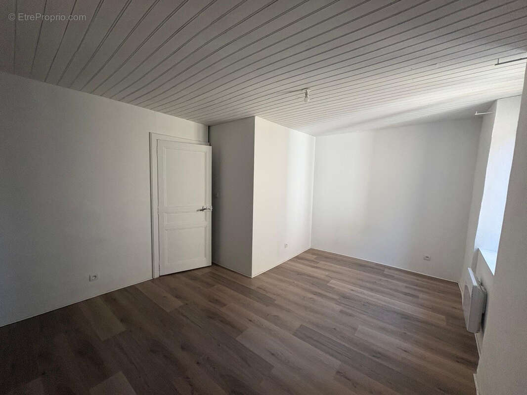 Maison à LACABAREDE