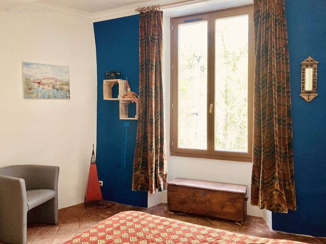Maison à CROS
