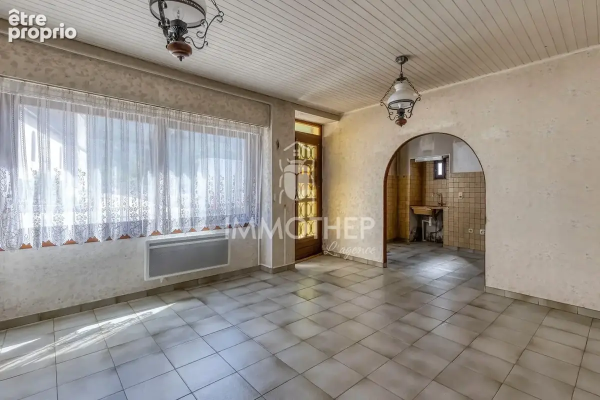 Maison 5 pièces 74 m² à vendre à Vaulnaveys-Le-Haut (38410) - photo 4