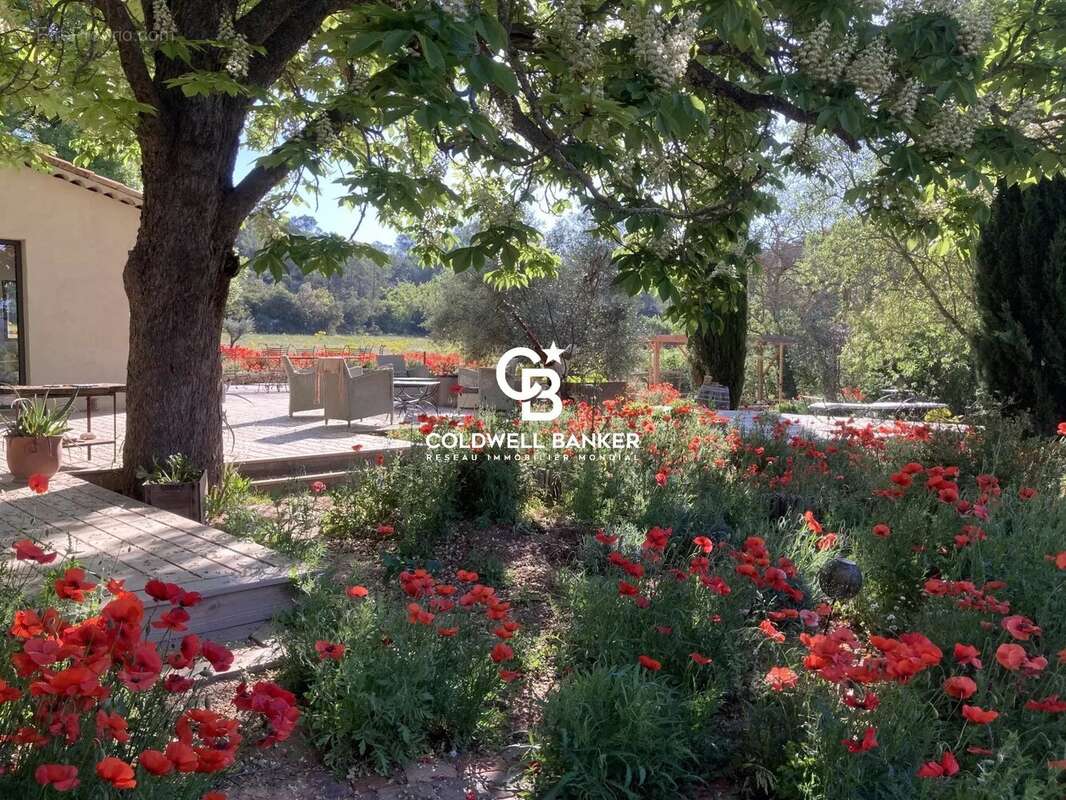 Maison à SAINT-ANTONIN-DU-VAR