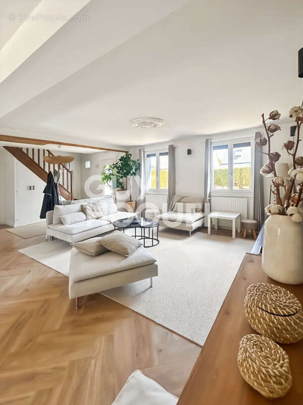 Maison à SAINT-GERMAIN-LA-BLANCHE-HERBE