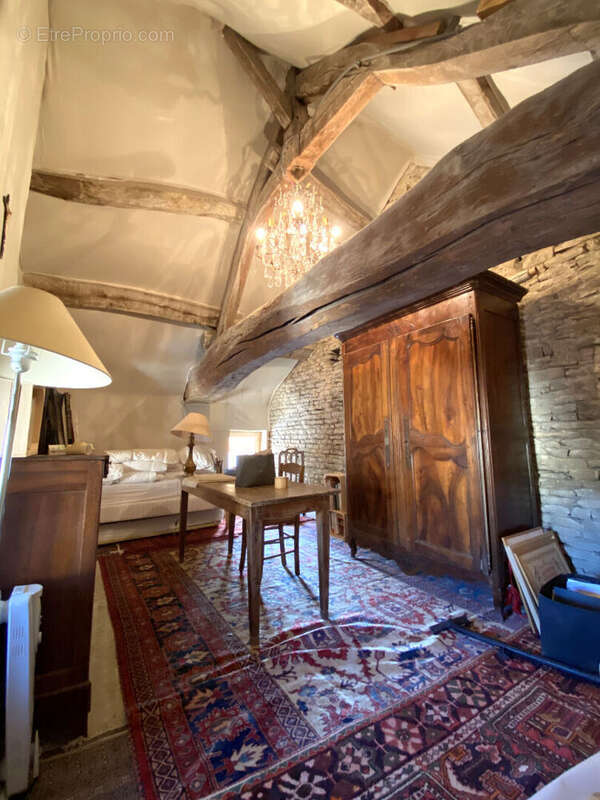 Maison à LUGNY
