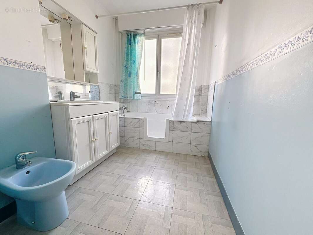 Appartement à GARCHES