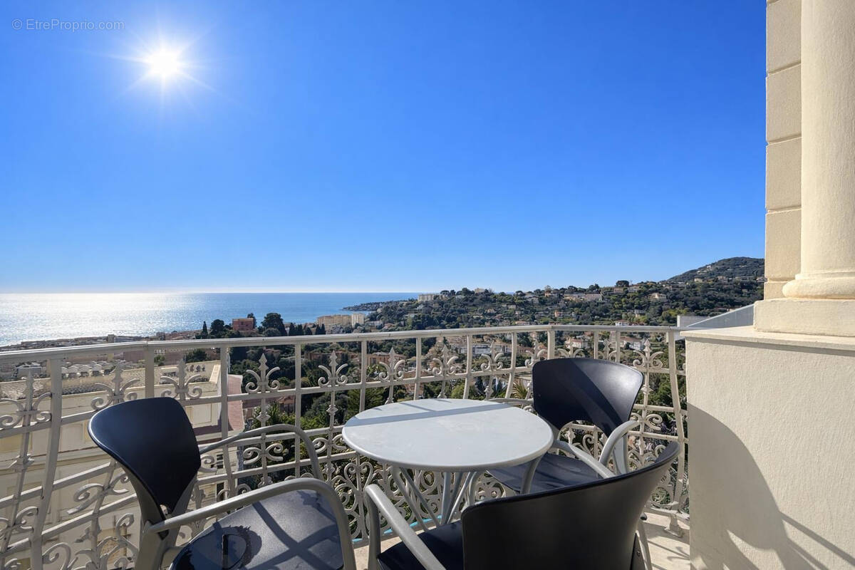 Appartement à MENTON