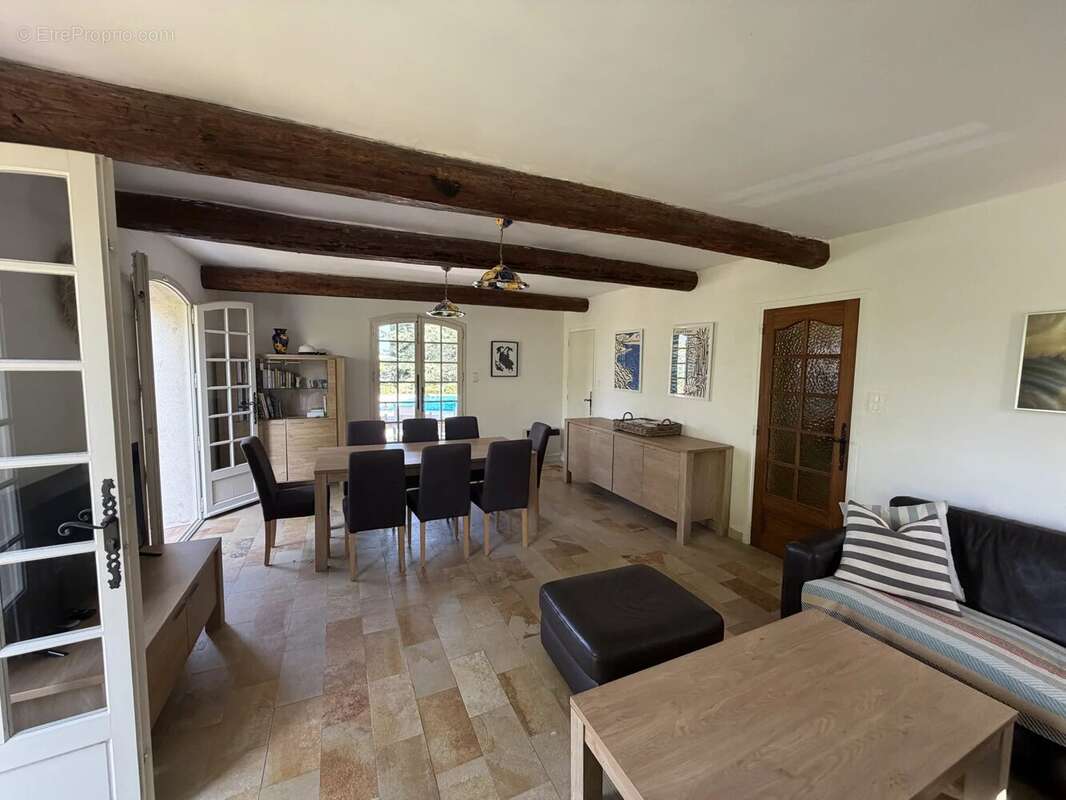 Figanières – maison avec piscine et vue panoramique - photo 14