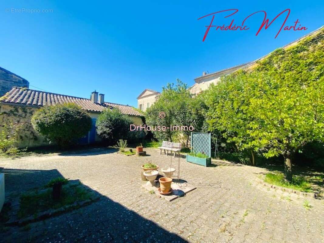 Maison à UZES