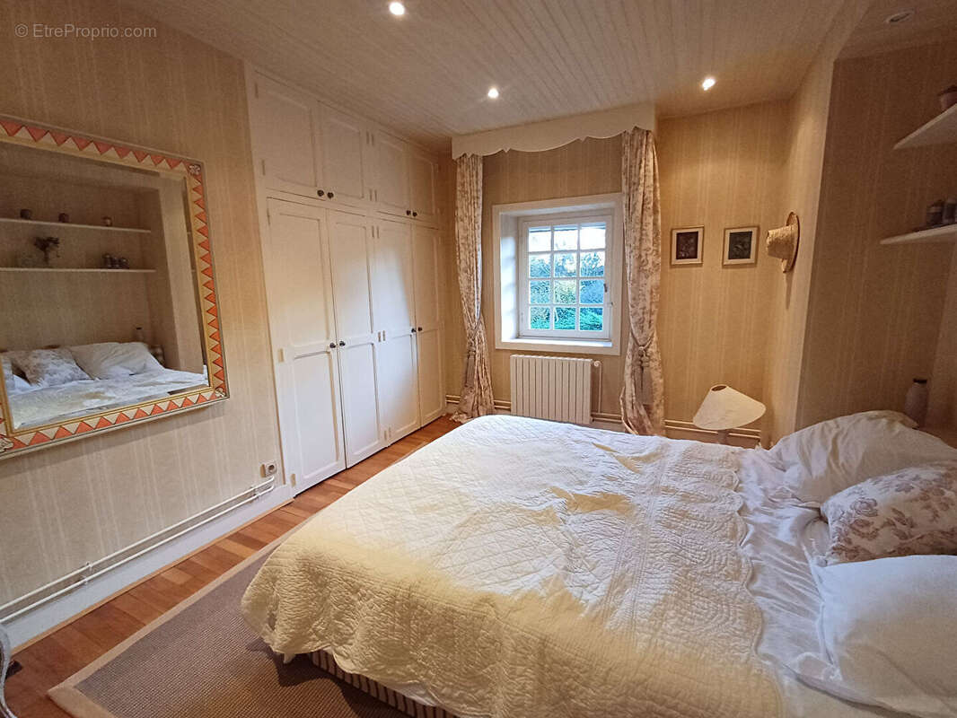 Maison à BRICQUEBEC