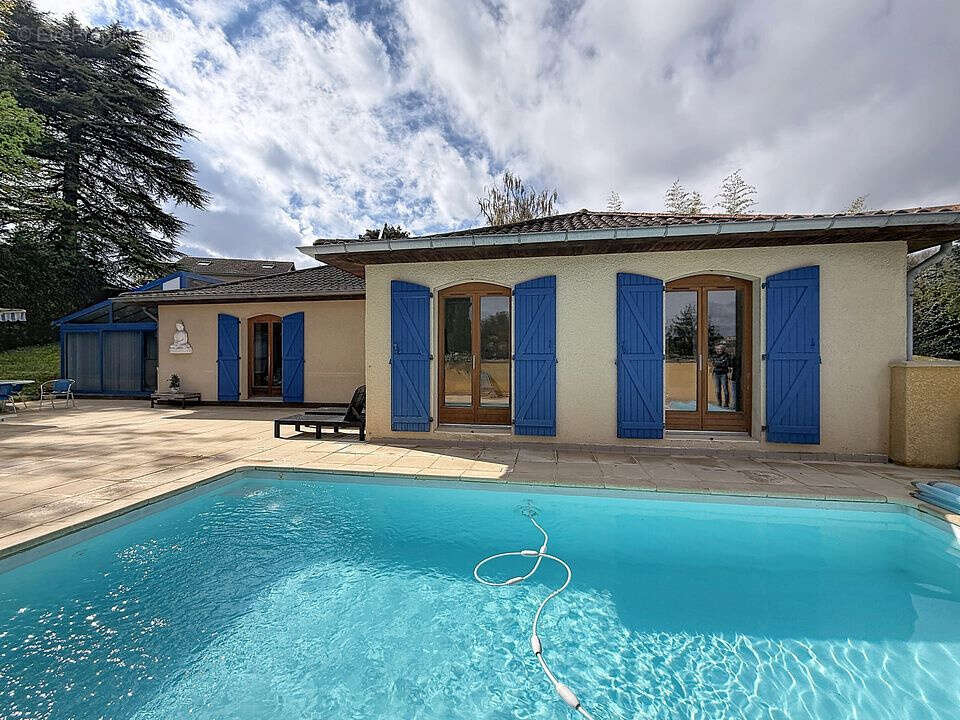 Maison à SAINT-CYR-AU-MONT-D'OR