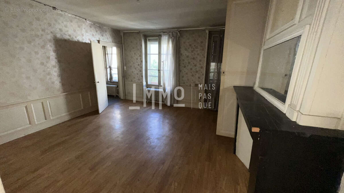 Appartement 422 m² à Saint-Calais  - photo 7