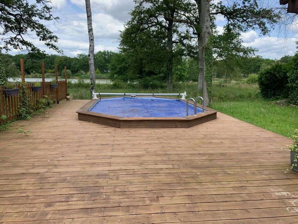 Maison à BAZOCHES-SUR-LE-BETZ