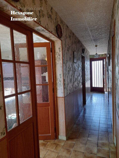Maison à FAVERELLES