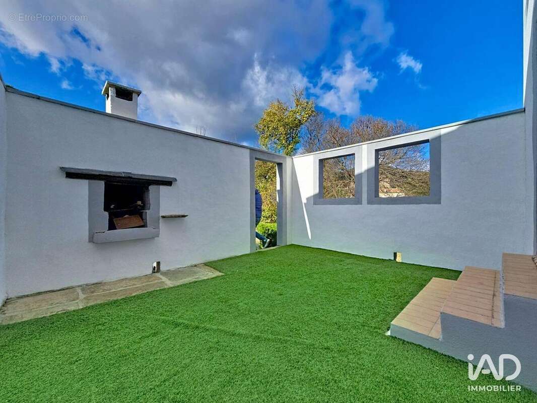 Photo 5 - Maison à TAUSSAC-LA-BILLIERE