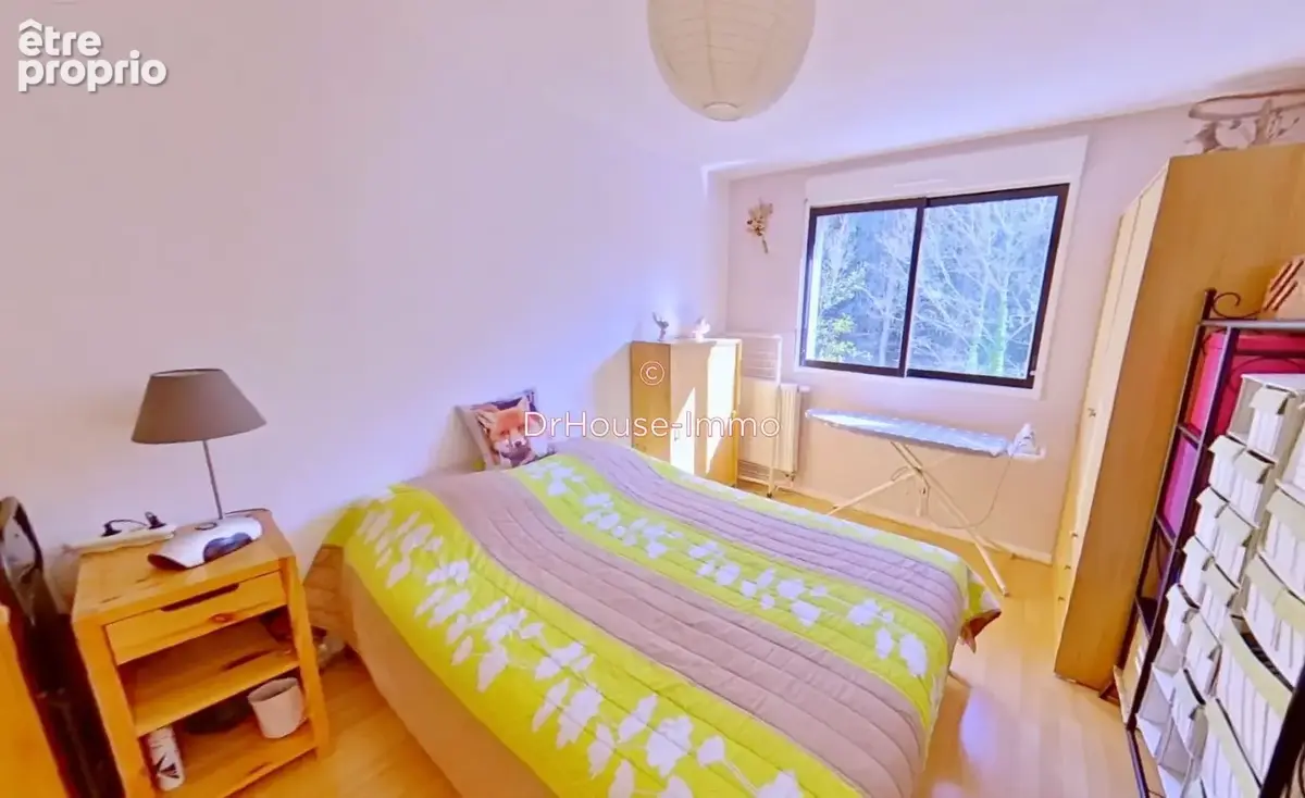 Appartement 78 m² à Saint-Etienne  - photo 99