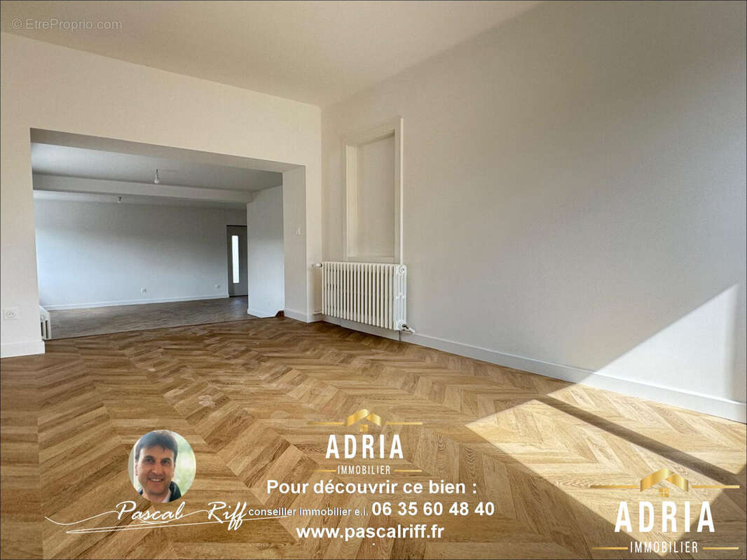 Maison 236 m² à Thionville  - photo 4