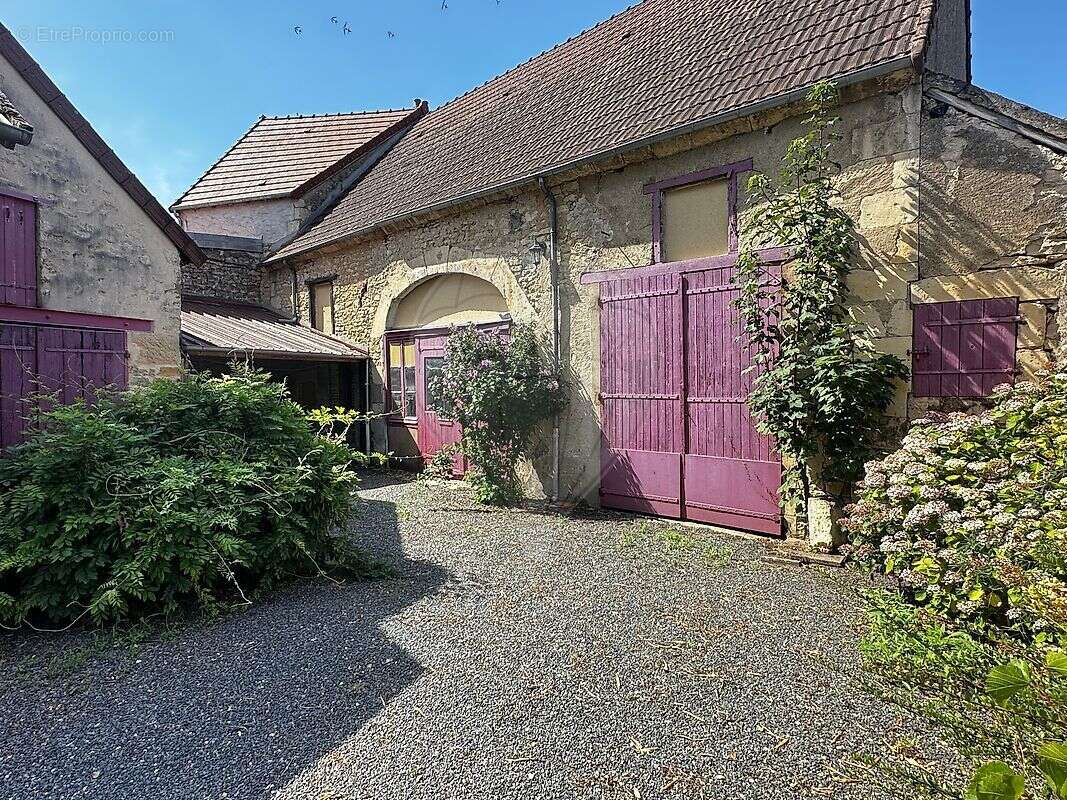 Maison à POUGUES-LES-EAUX
