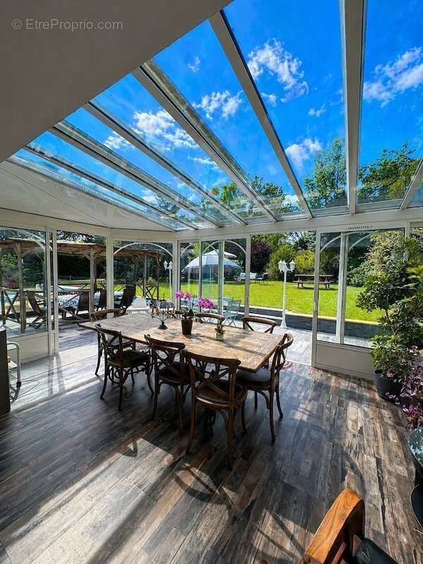 Maison à CHATEAUFORT