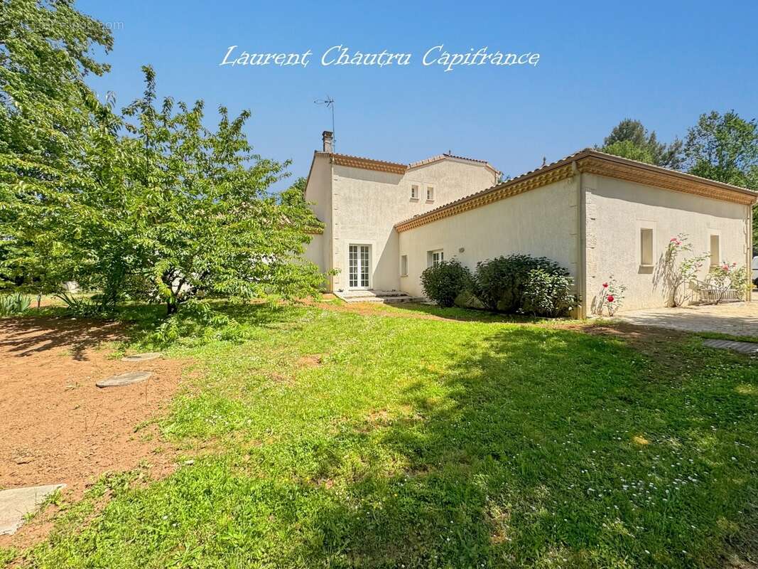 Villa de standing 190m² à SANILHAC (24) - photo 28