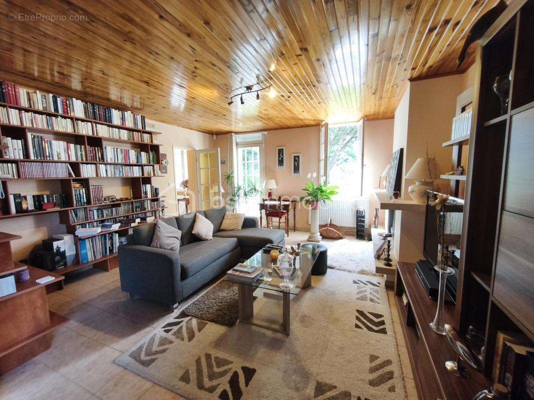 Maison à SAINT-ANTOINE-SUR-L&#039;ISLE