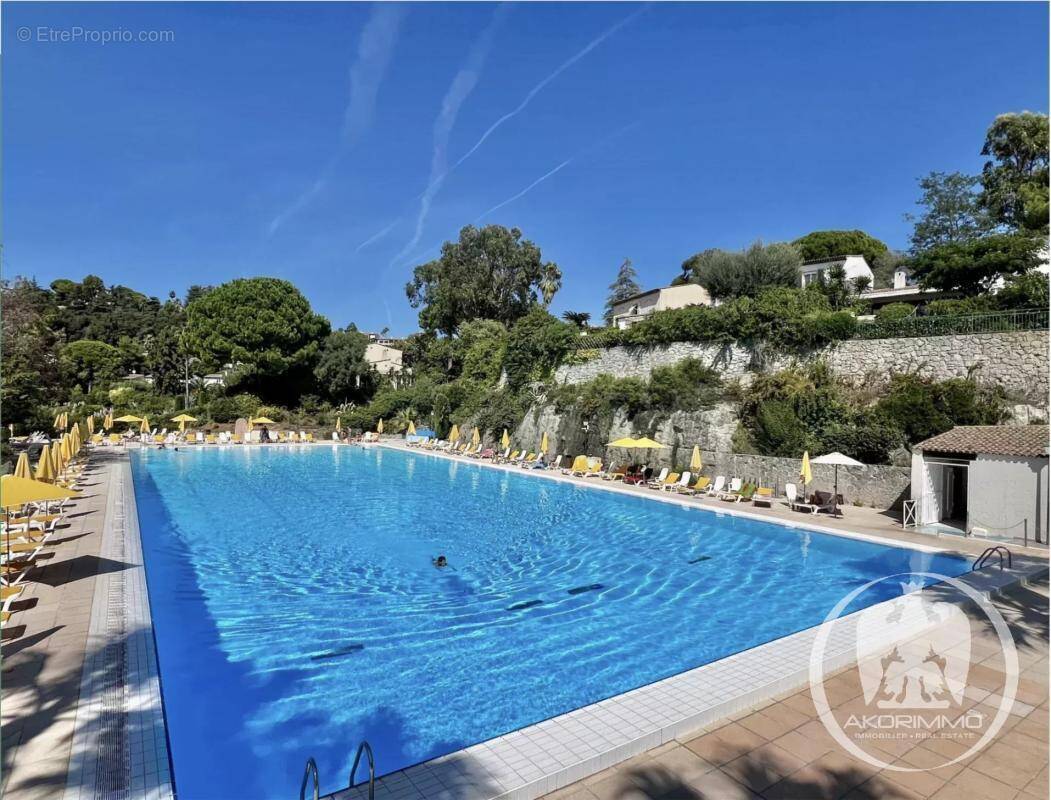 Maison à VILLENEUVE-LOUBET