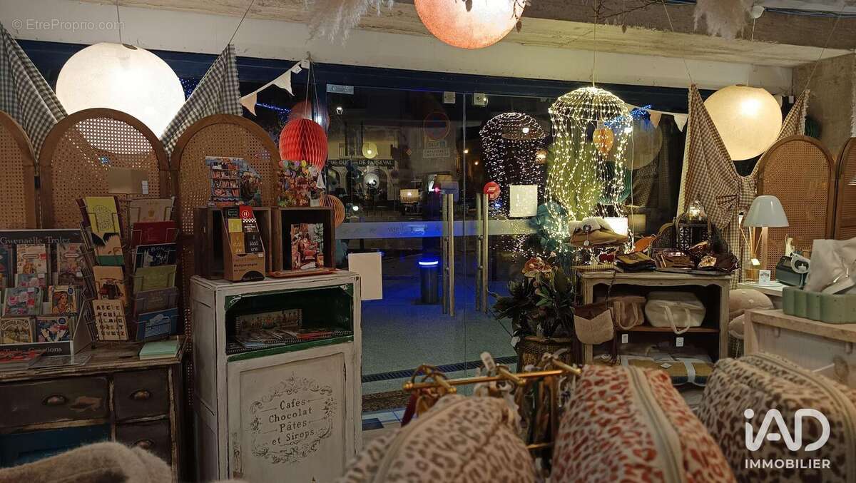 Photo 4 - Commerce à MEZE