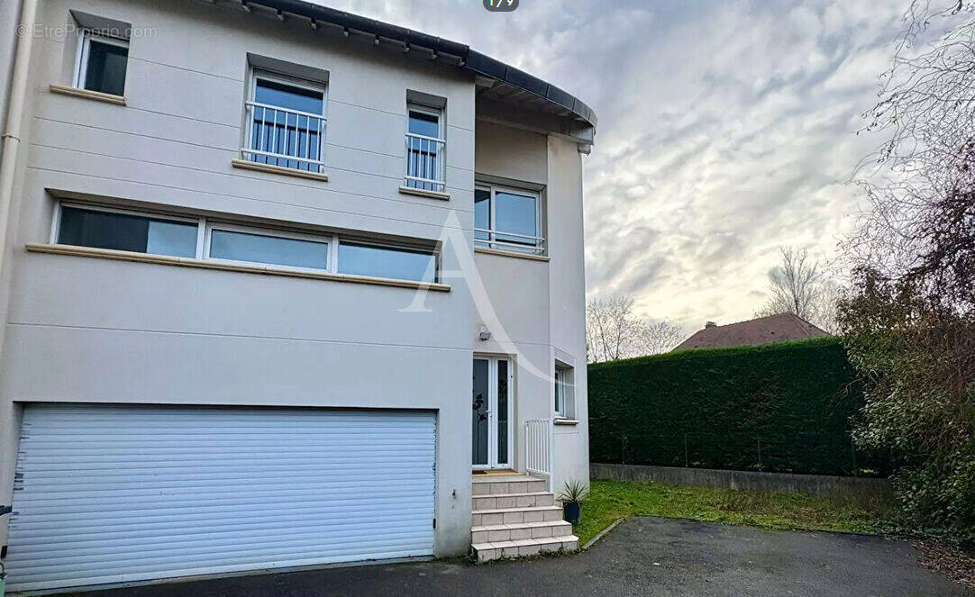 Maison à PALAISEAU