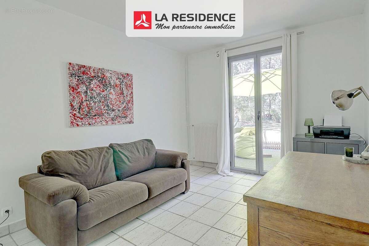 Maison à VERNEUIL-SUR-SEINE