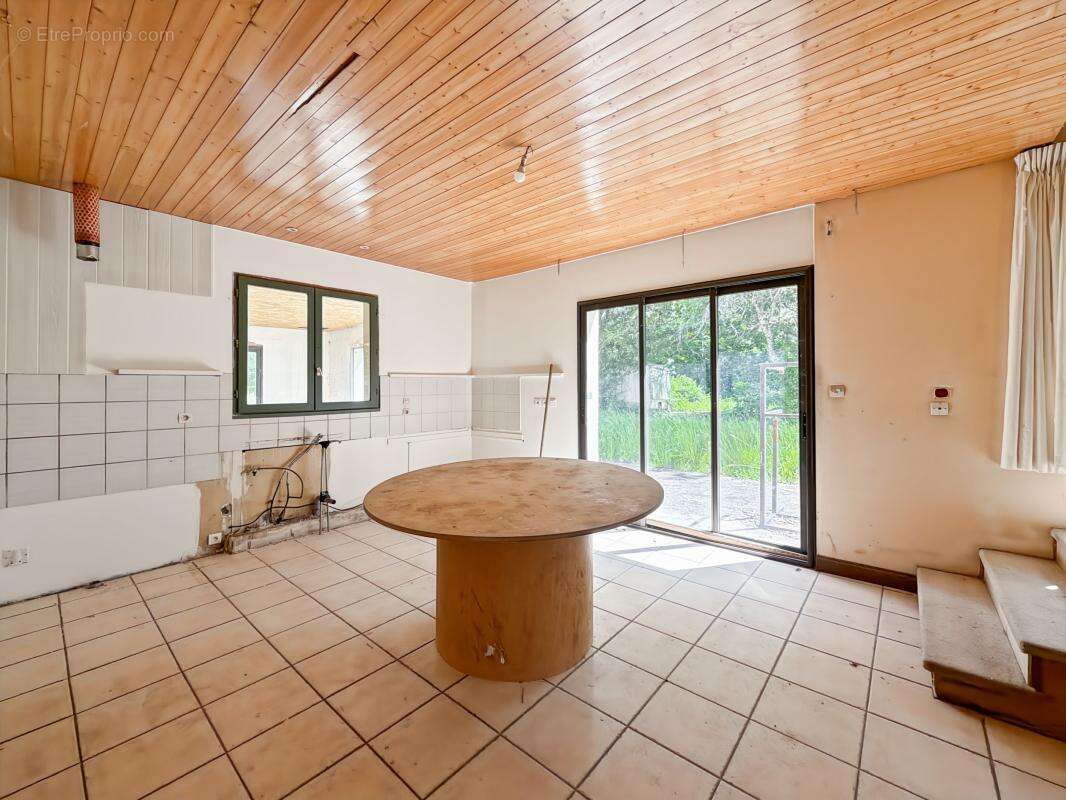 Maison à COURSAC