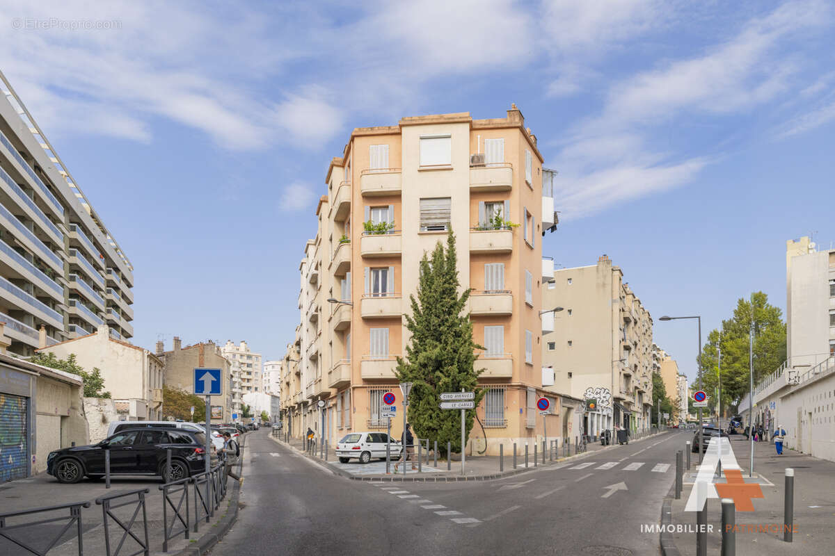 Appartement à MARSEILLE-5E