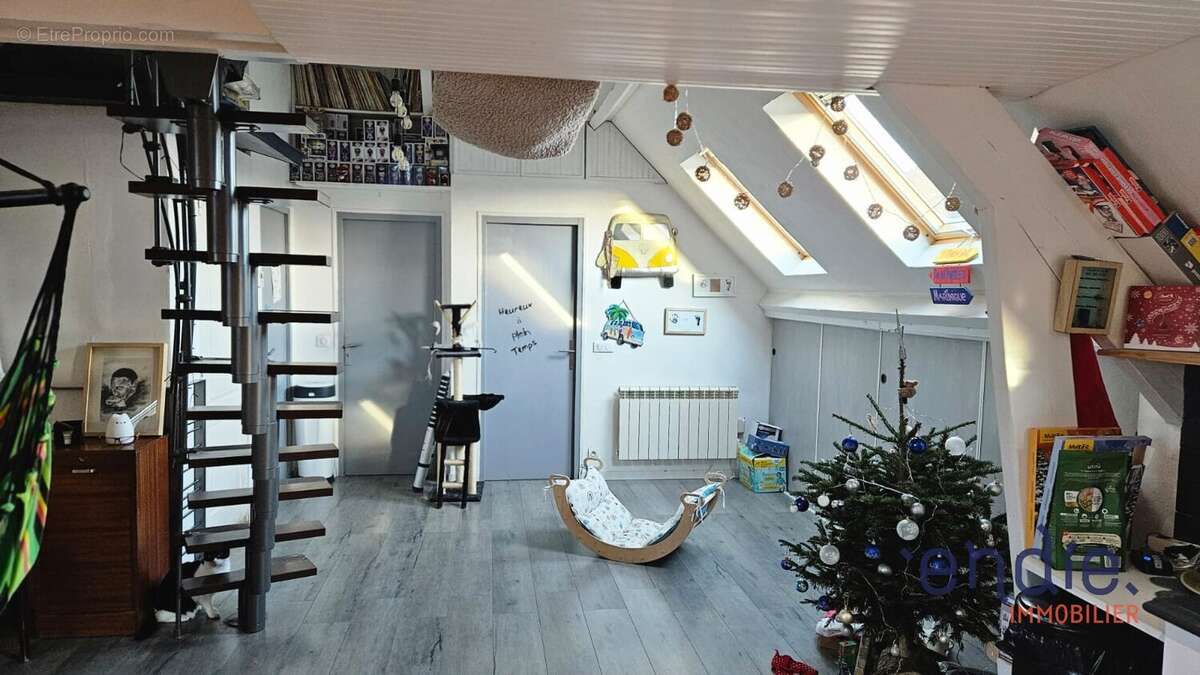 Appartement à NANTEUIL-LE-HAUDOUIN