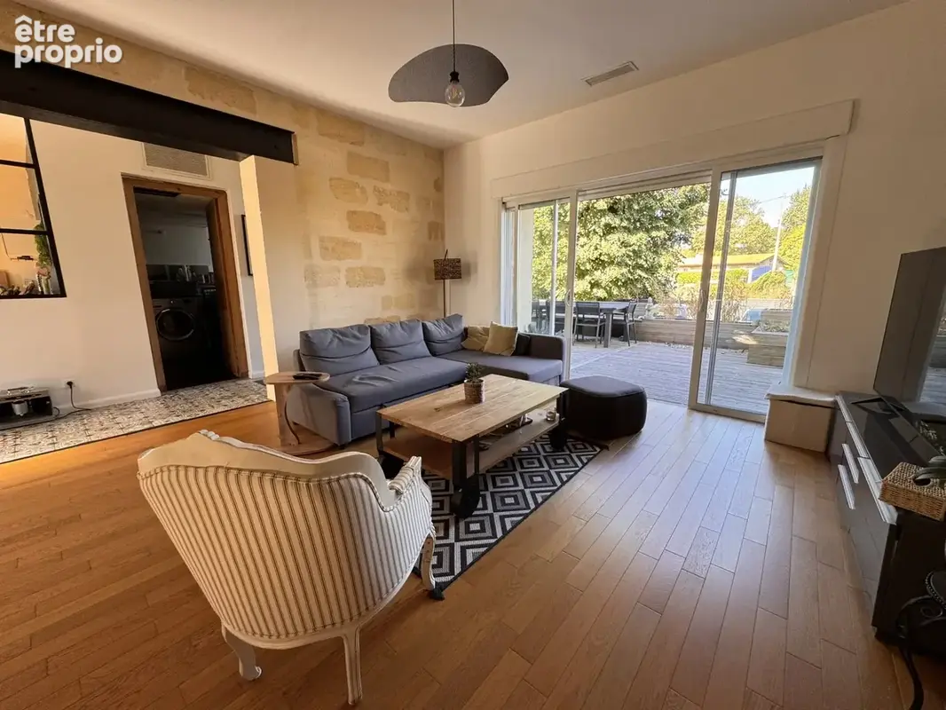 Maison 6 pièces 180 m² à vendre à Saint-Medard-D'eyrans (33650) - photo 2