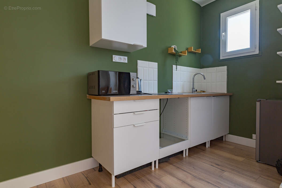 Appartement T1 avec cave vendu loué, Résidence LE CAPRICORNE A, 26000 VALENCE - photo 4