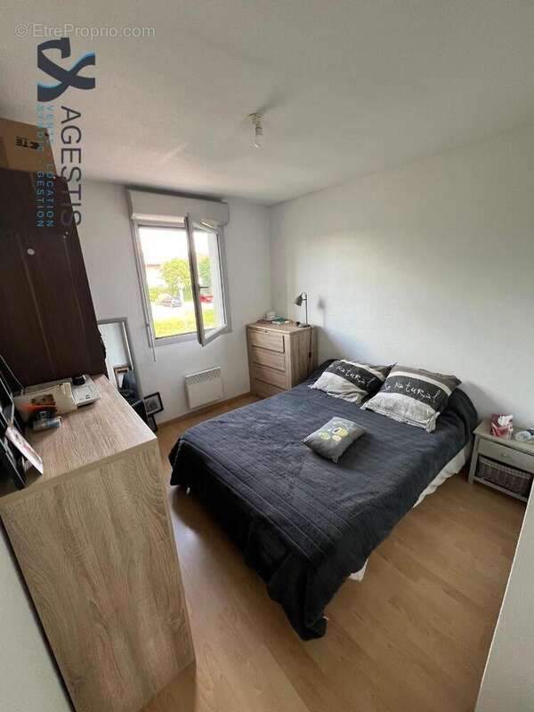   - Maison à LONGAGES