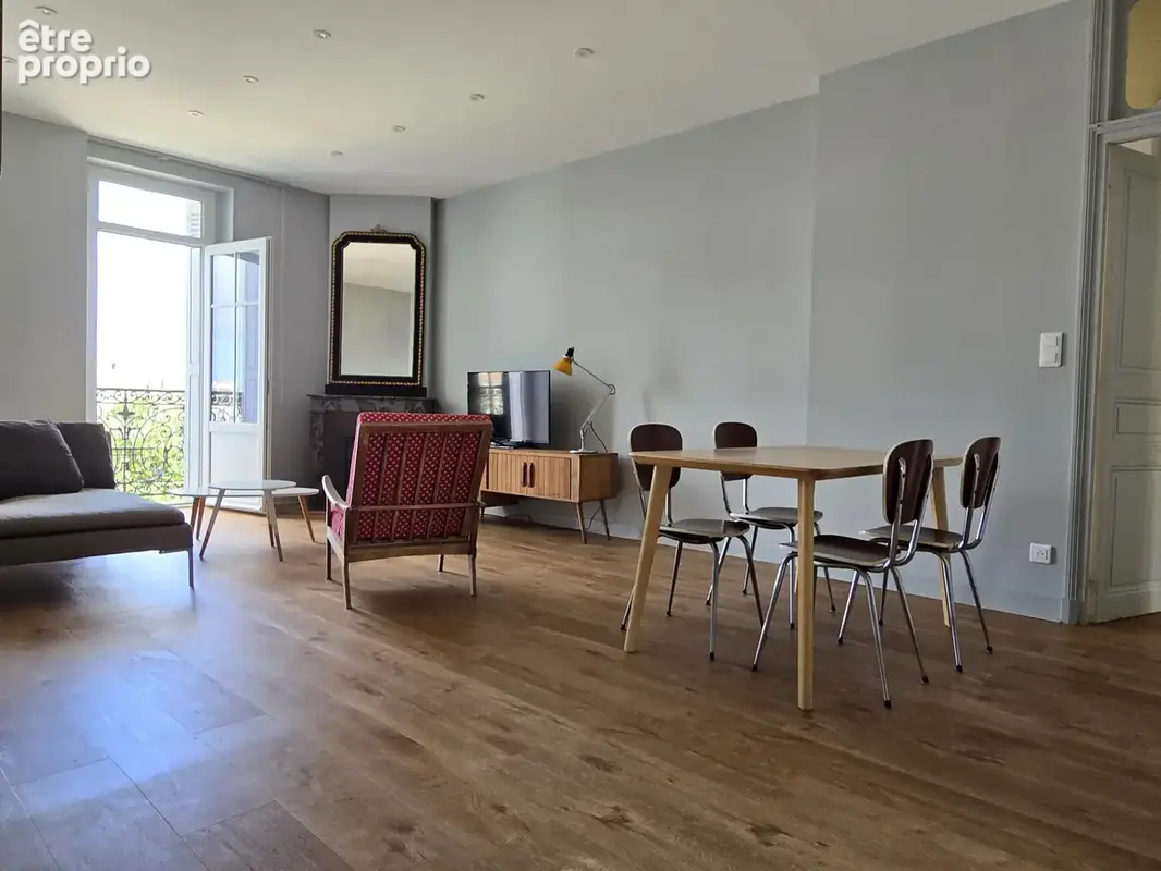  rochefort  hyper centre - appt f3 85 m2 - - photo 2