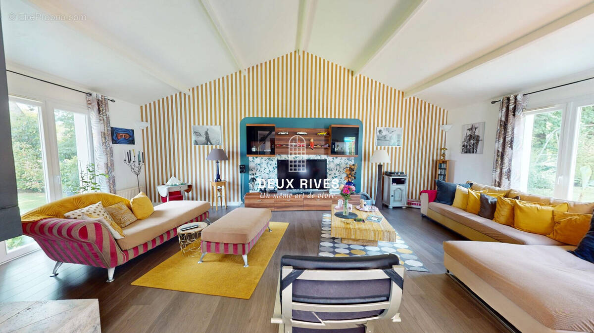 Maison à SAINT-AIGNAN-GRANDLIEU