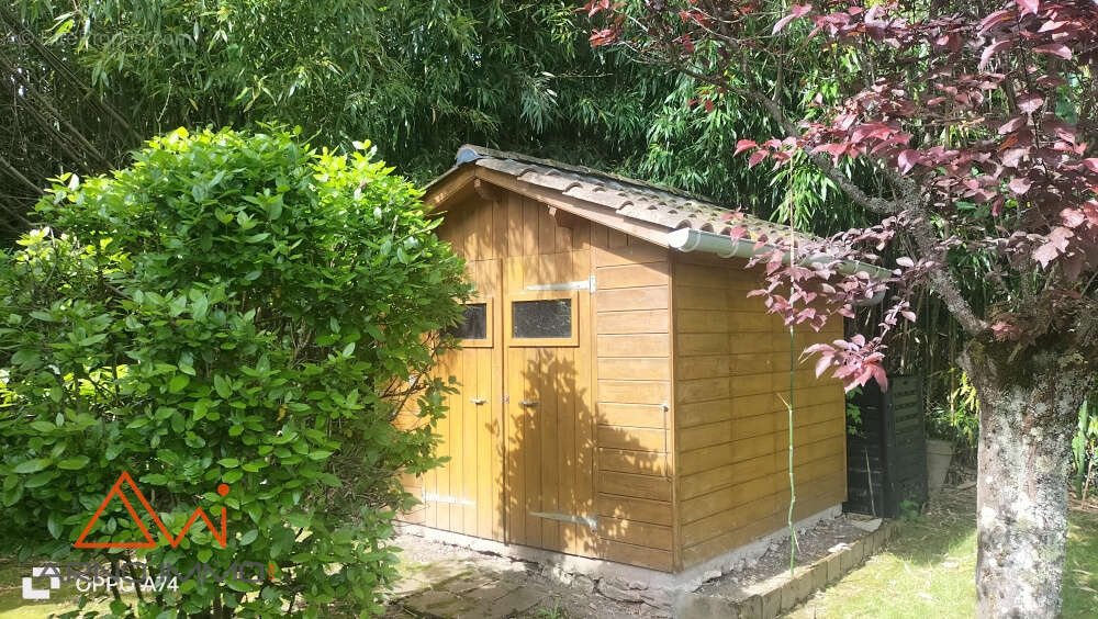 Maison à CAHUZAC-SUR-VERE