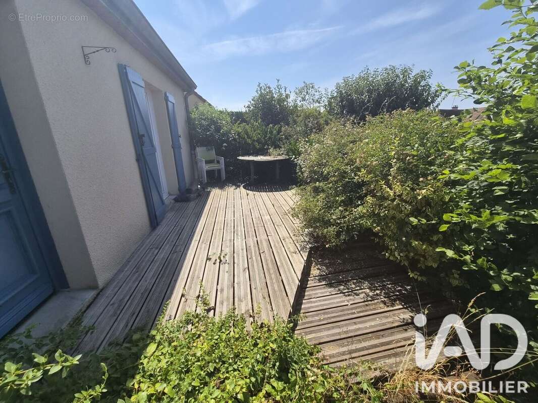 Maison 88 m² à Lusigny  - photo 3