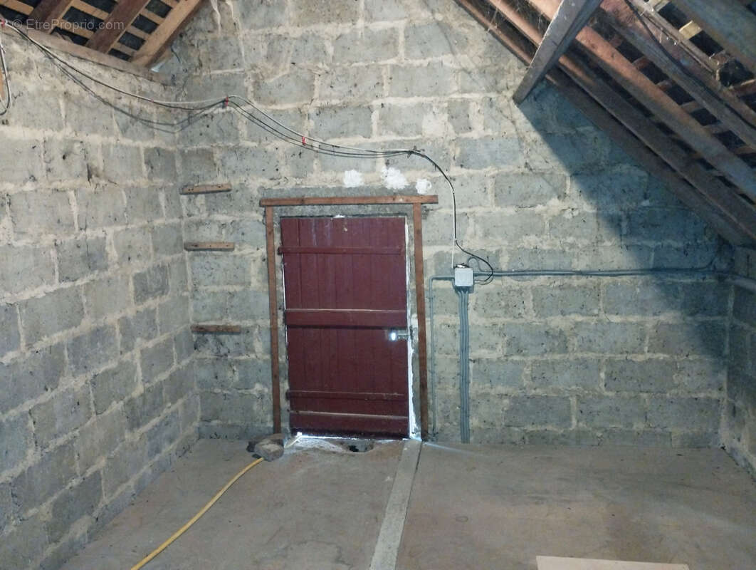 Maison à SAINT-CALAIS