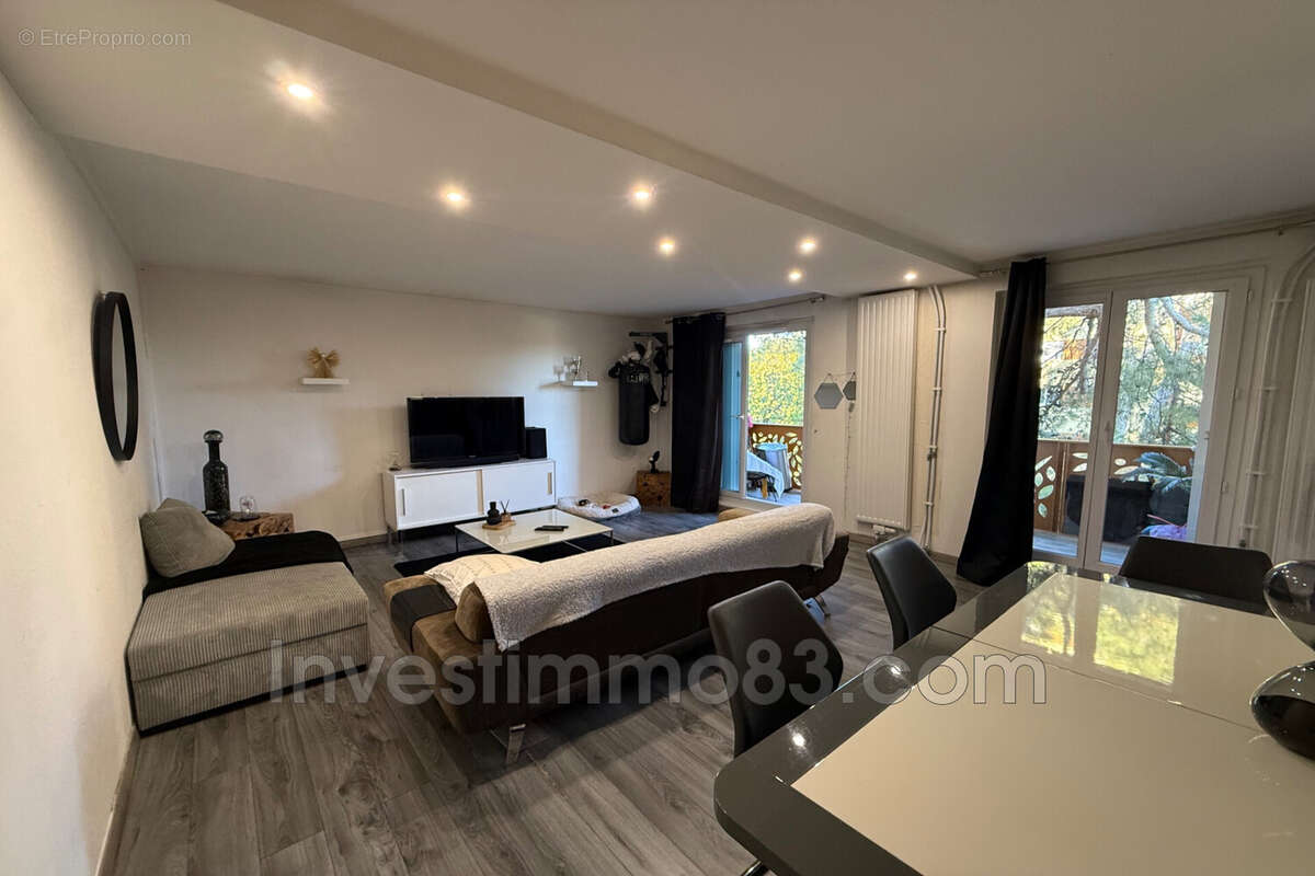 Appartement à AIX-EN-PROVENCE